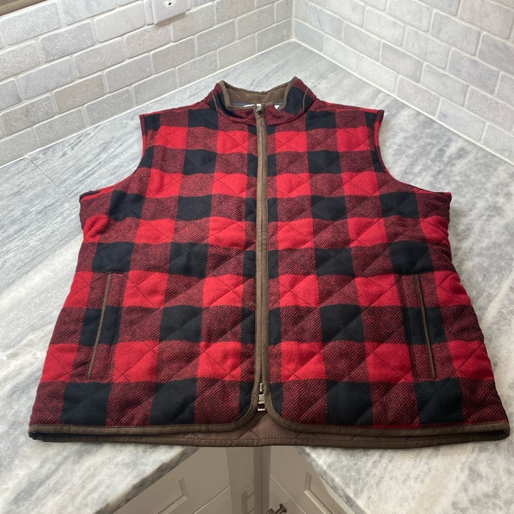 Peter Millar Shetland Wool Quilted Vest. Size Large. NWT